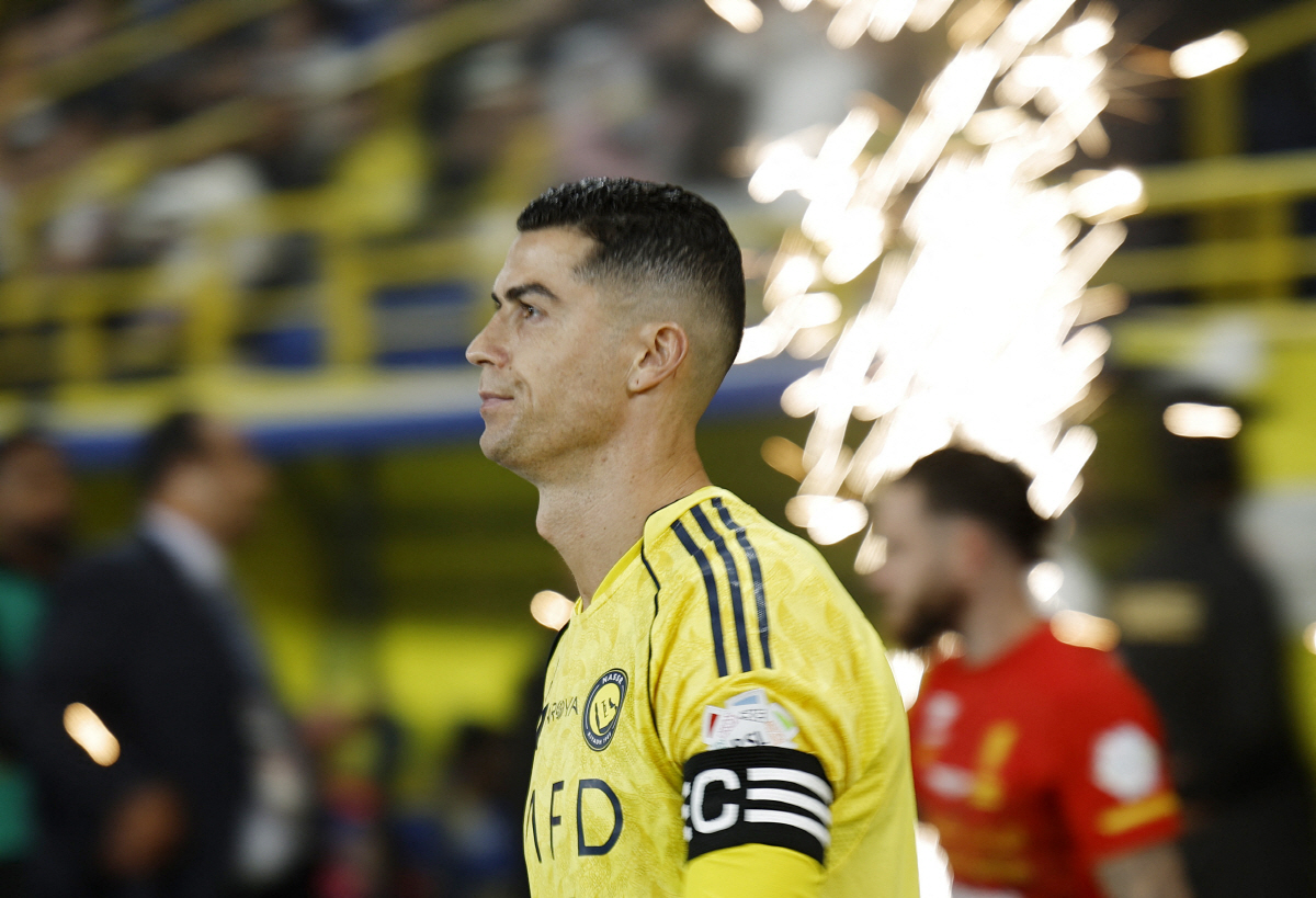 깜짝 소식! "호날두 50세까지 뛴다" 2002년 WC 우승 멤버 충격 …