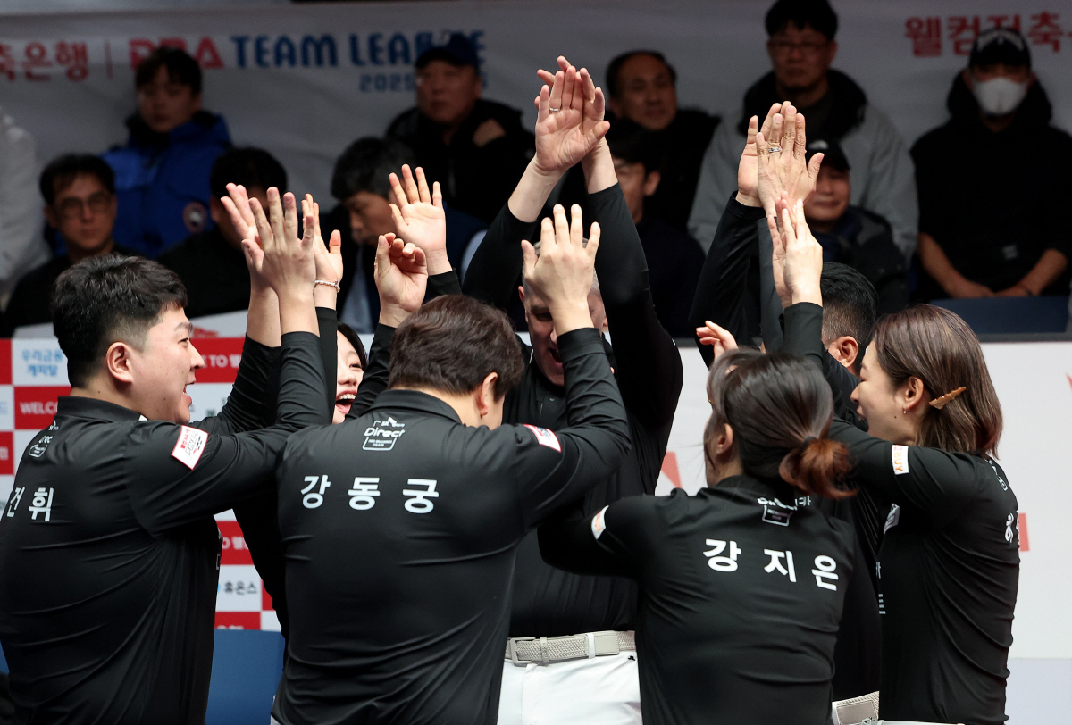 '리더' 강동궁이 끝냈다! SK렌터카의 반격...3차전서 하나카드에 4대…