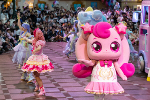 굿즈 성지 된 롯데월드…티니핑, 주술회전 등 IP 협업 활발