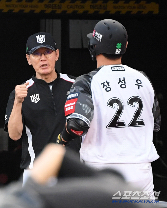 "에이전트 없이" 3번의 만남 → 아슬아슬 줄다리기 끝!…의리의 캡틴, …