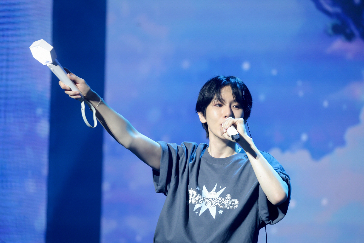 백현, 美 라스베이거스 '돌비 라이브'서 단독 공연 성료…새해부터 글로벌…