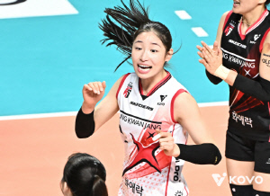 '인쿠시 홀로 역부족' 5연패 정관장, 3G 연속 셧아웃 패배라니…GS칼텍스 웃었다[장충 리뷰]