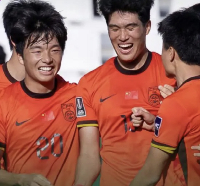 "중국만 이기면 초대박!" 김상식의 베트남, 역대급 승리 공약 등장...…