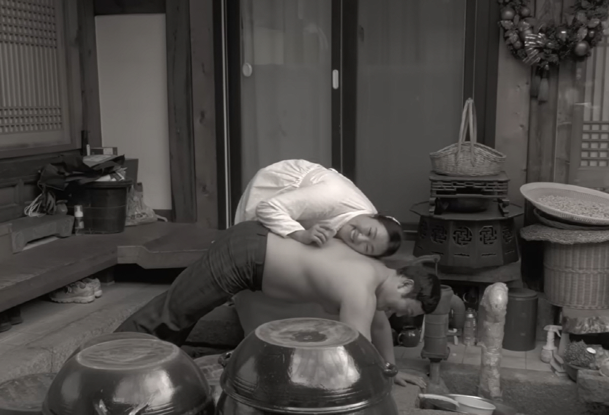 "배고픈 시절인데 모두 영양상태가 최상"…이수지, 또 터뜨렸다 '사랑방 …