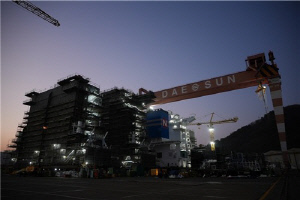 대선조선, HJ중공업에 대형 컨테이너선 데크하우스 인도