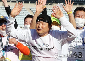 부천서 쾌유 기원 마라톤 달렸던 이봉주…5년만에 다시 뛴다