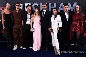 베컴 집안 불화…장남 폭로 터지자 