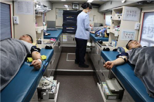 동해해경청, '사랑의 헌혈' 행사…혈액 수급 어려움 해소