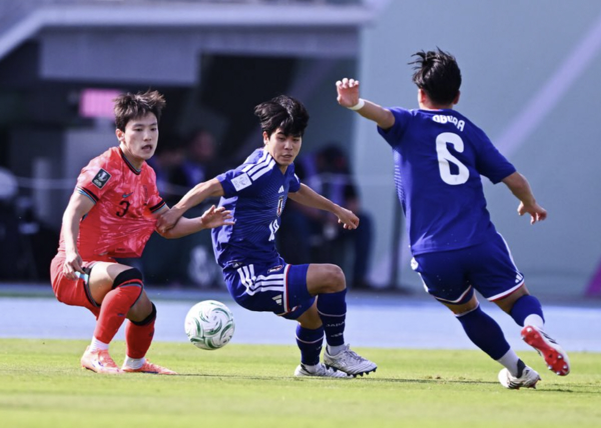 韓 중국에 0-2 패배, 우즈벡에 0-2 패배, 한일전 '충격 탈락' 수…