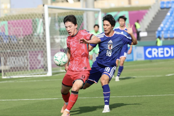 "韓 축구 대망신!" 日 환호 폭발…일본 U-21 새 역사 썼다 '두 살…