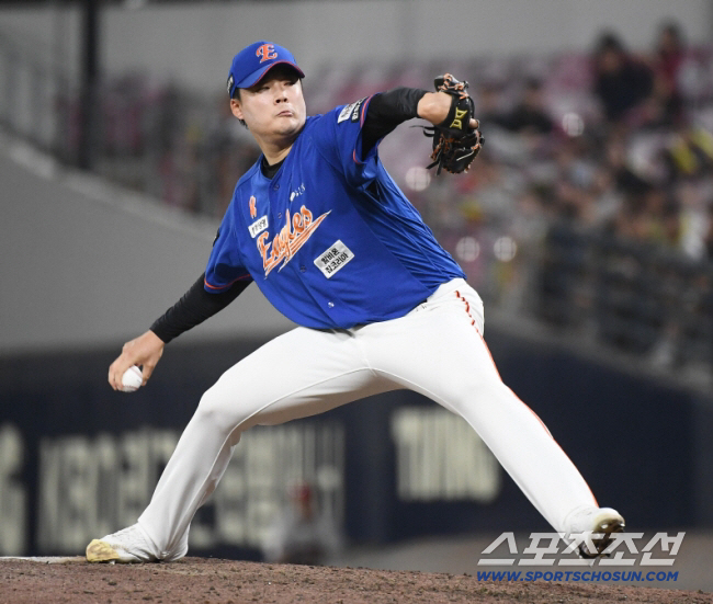 보라스도 탐낸 특급재능 → 뒤늦게 눈뜬 '노망주', 한화 떠나니 단번에 …