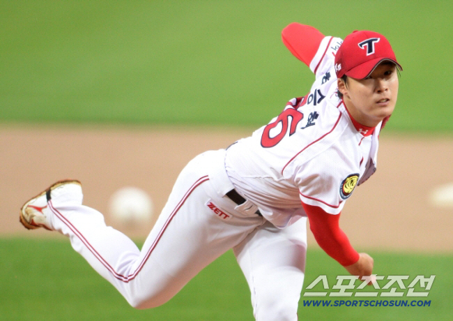 보라스도 탐낸 특급재능 → 뒤늦게 눈뜬 '노망주', 한화 떠나니 단번에 …