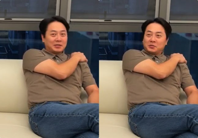 회사 차린 앤디, 근황 공개됐다..후덕해진 비주얼 '깜짝'