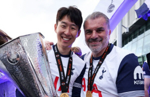 오현규→손흥민→양현준, 한국인 전문 감독되나...포스테코글루, 셀틱 복귀설 폴폴 