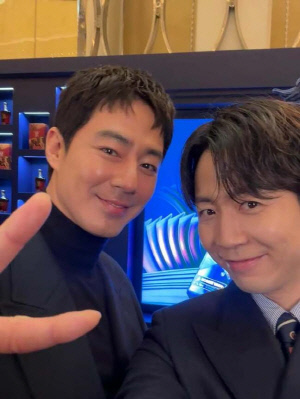 [SCin스타] 얼굴 합이 다 했네… 조인성·손종원, 느좋 투샷