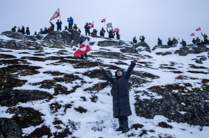 美 그린란드 병합 시도에 대서양 질서 '흔들'…中-EU 거리좁힐까