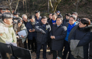 김성환 기후장관, 우치동물원 방문…판다 입식 점검