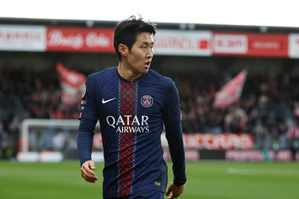 "대충격" 'PSG 떠나고 싶어' 이강인 망연자실, 영입 1순위 밀려났다…