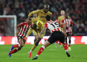 '콩가루도 이런 콩가루가 없다' 주장 떠나, 감독 떠난다고 해, 이번엔 핵심 공격수마저 