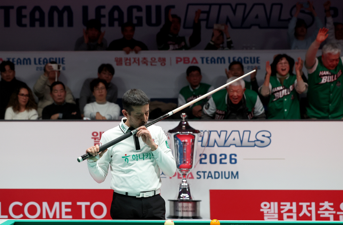 '준PO부터 쓴 드라마' 하나카드, SK렌터카 꺾고 PBA 팀리그 사상 …