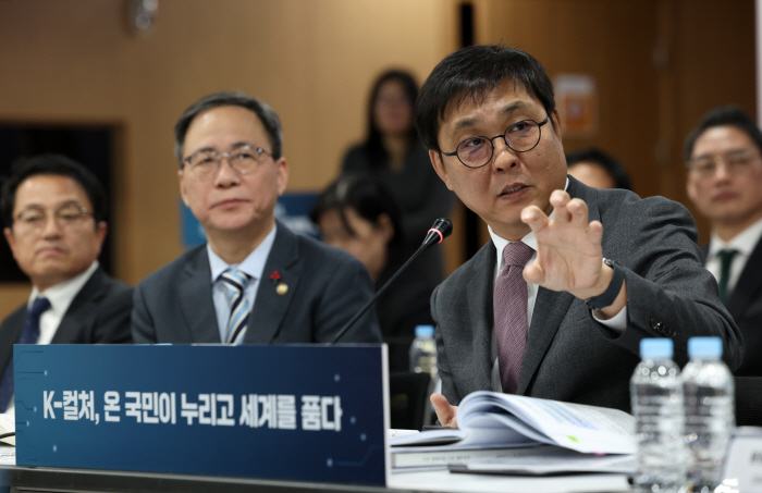 최휘영 장관, 2026 코리아그랜드세일 현장 점검 '민관 협력' 당부