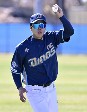 26세에 깜짝 은퇴, 日 특급 레슨 받고 돌아온 사연 