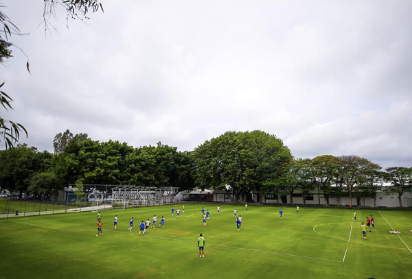 "멕시코 적지 한복판에 진을 치고 8강을 외치다" 홍명보호의 월드컵 베이…