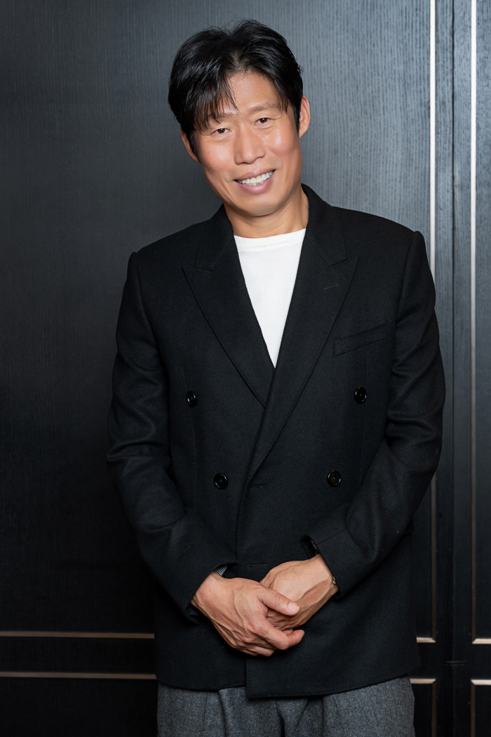 [인터뷰②] '왕사남' 유해진 "'김은희♥'장항준, 예나 지금이나 늘 가벼워…그래서 더 좋아"