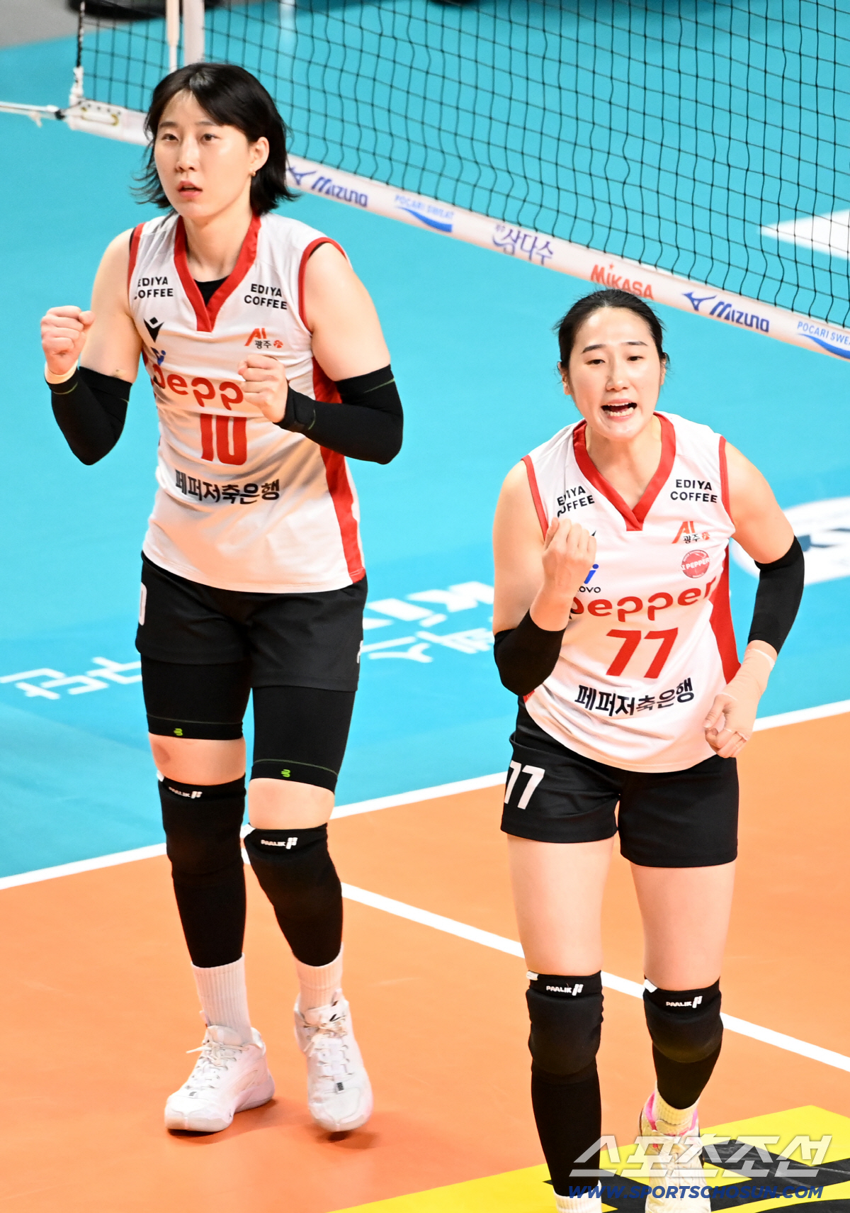 "깊은 구덩이에 빠진 기분이었지만…" 잠시 길을 잃었던 국대 출신 만능공…