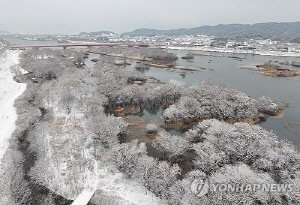 강원 아침 영하 15도 안팎 맹추위…일부 지역 밤부터 눈 또는 비