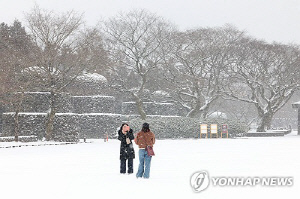 제주 늦은 오후부터 눈…낮 최고 8∼9도