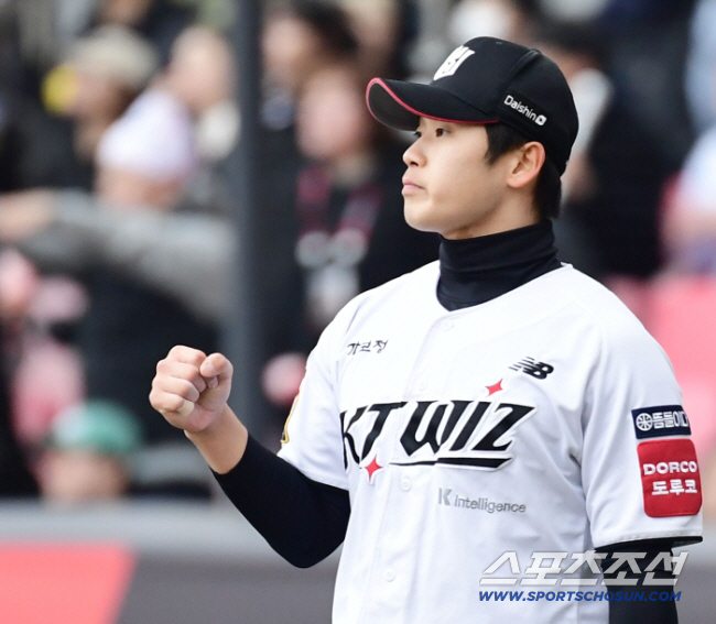 163㎞ 미국산 싱커 온다! 韓최고 마무리의 자부심 "나만 잘하면 된다"…