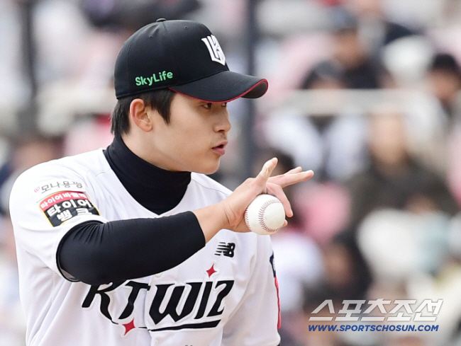 163㎞ 미국산 싱커 온다! 韓최고 마무리의 자부심 "나만 잘하면 된다"…