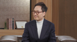 유열, 신혼집 옆 母 집 마련..♥아내와 매일 문안인사 