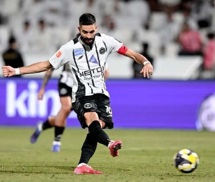 '훈련 불참하더니 유턴?' 사우디 '돈방석' 카라스코, '로마의 휴일' …