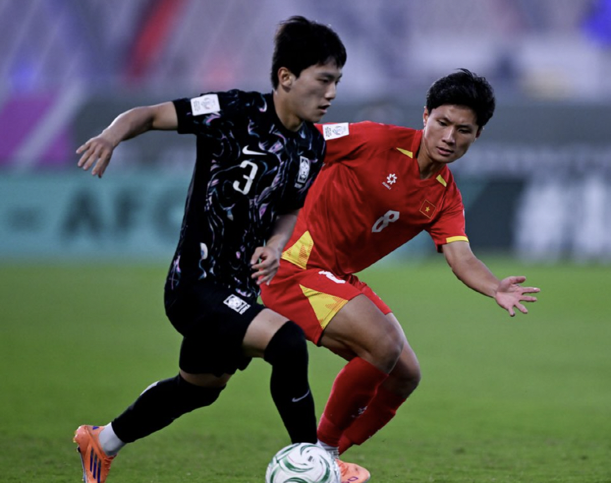 '역대 최초 패배 위기' 이대로 가면 망신이다...이민성호, 김상식의 베…