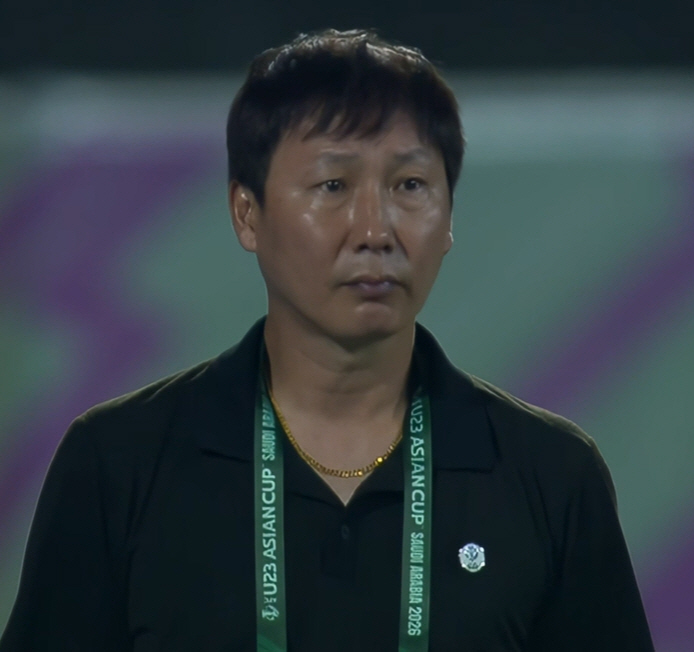 韓 역대 최초 굴욕, 결국 피하지 못했다→차마 웃지 못한 '적장' 김상식...이민성호, 승부차기 끝에 U-23 아시안컵 4위 마감