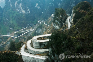 한중외교 훈풍에 '중국행 발길' 늘어…여행사들 선점 경쟁 치열