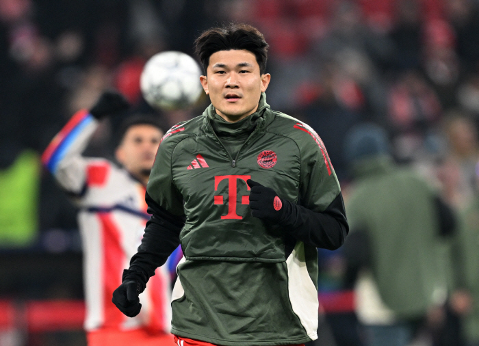 미쳤다! '韓 역대 최고 철벽' 김민재 초대박, EPL 빅클럽 감독 직접 영입 요구! "KIM 이적 지지 입장 밝혀"→"이미 접촉 완료"
