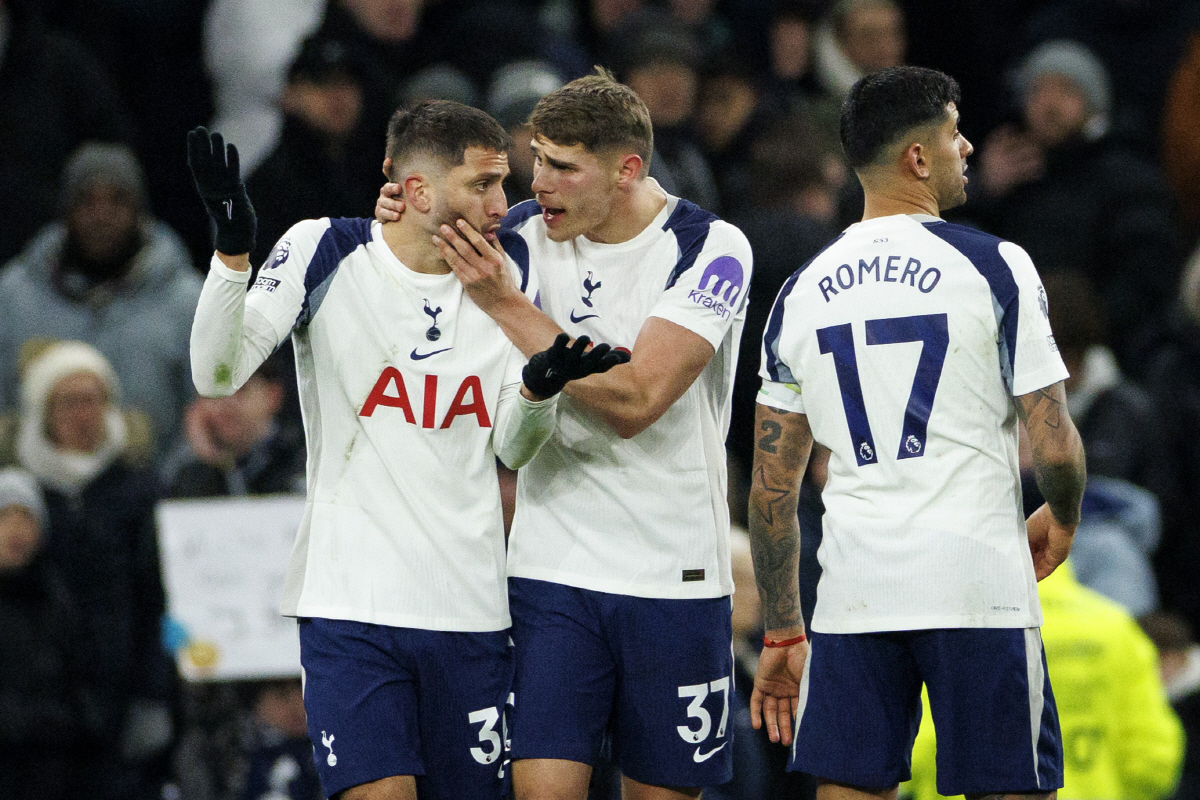 '미쳤다' EPL 레코드 박살! "반더벤 2000억에 리버풀로 매각"…토…