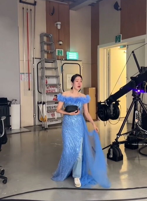 미자, 홈쇼핑 촬영장서 '꽈당' 아찔 사고..“아픈 것보다 부끄러워”