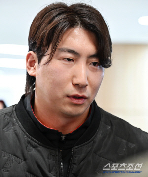 '최형우 충격 이탈' 150억 증명해야 KIA 산다…