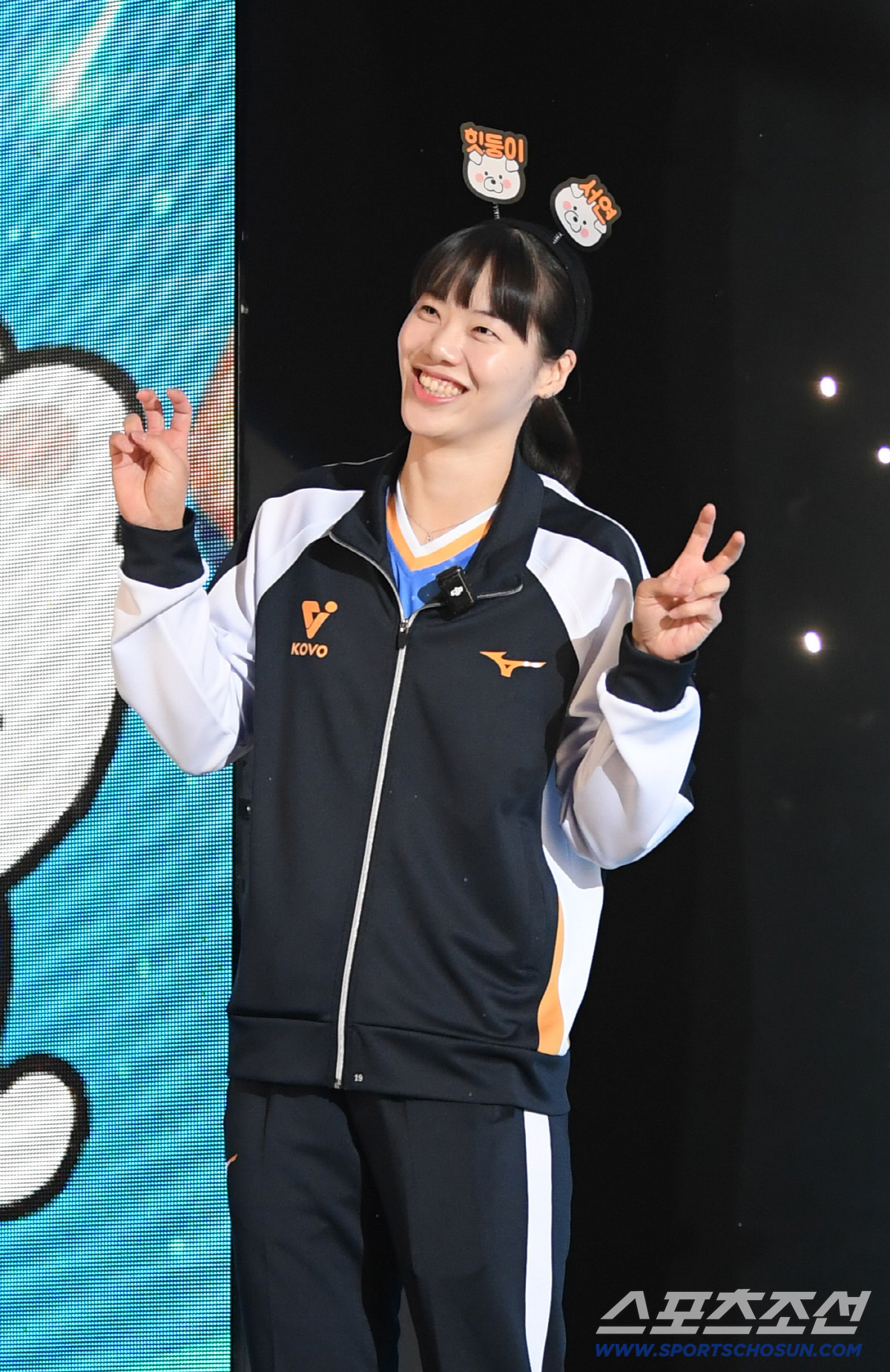 [포토] 유서연, 브이 - 뉴스 썸네일 이미지