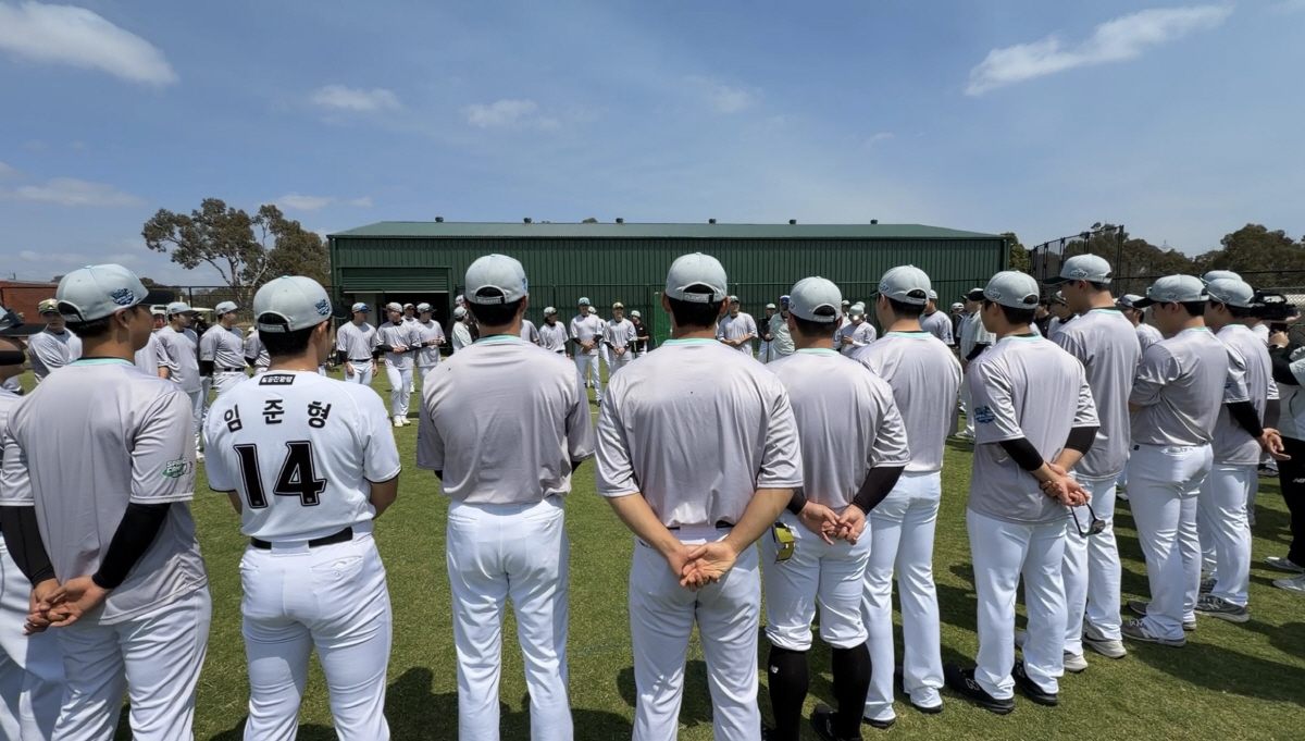 'FA만 108억 → 외국인 전원 교체' 새 얼굴만 14명! 8년차 '강…
