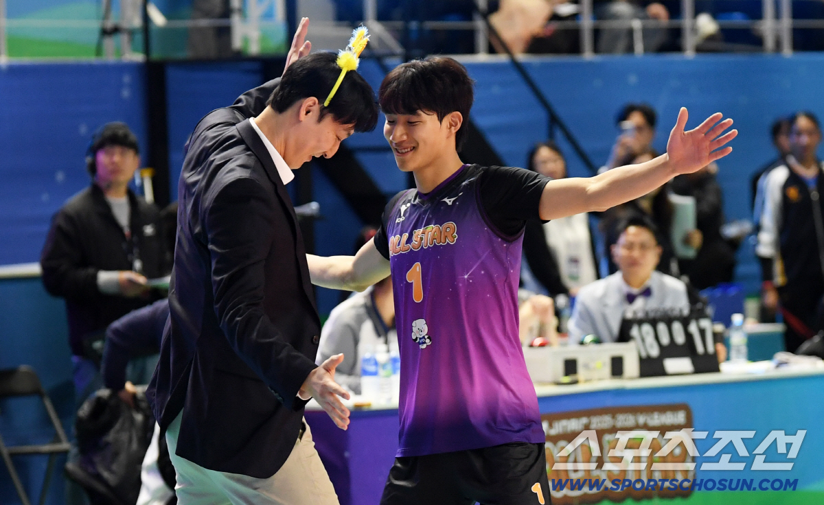 화사-박정민 저리 가라, 이다현-강성형이 더 슬펐다...1년을 기다린 춘…