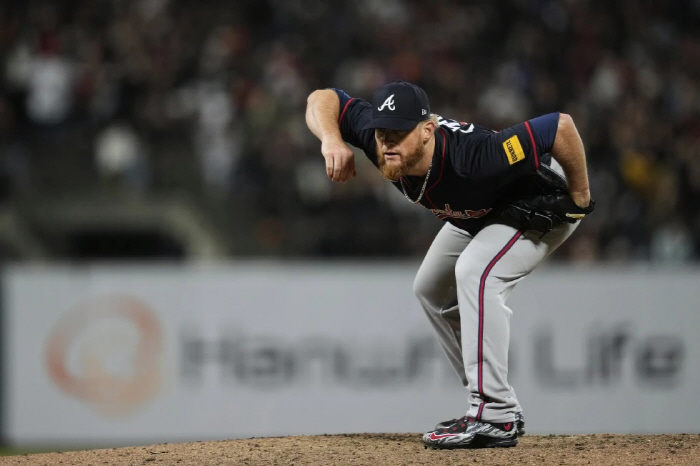 이럴수가! '갈매기 투구폼' 그 레전드가 마이너리그 계약이라니 → 한때 …