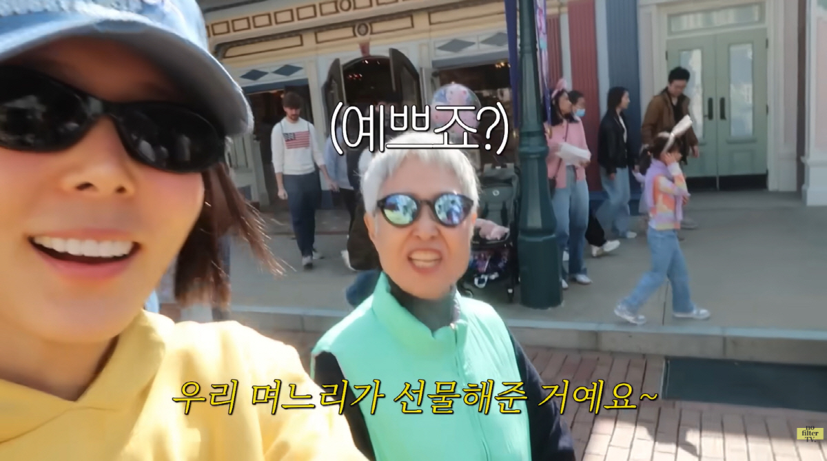 김나영, 재혼 참 잘했네...♥마이큐父, 며느리+손자 사랑 "우리 가족(…