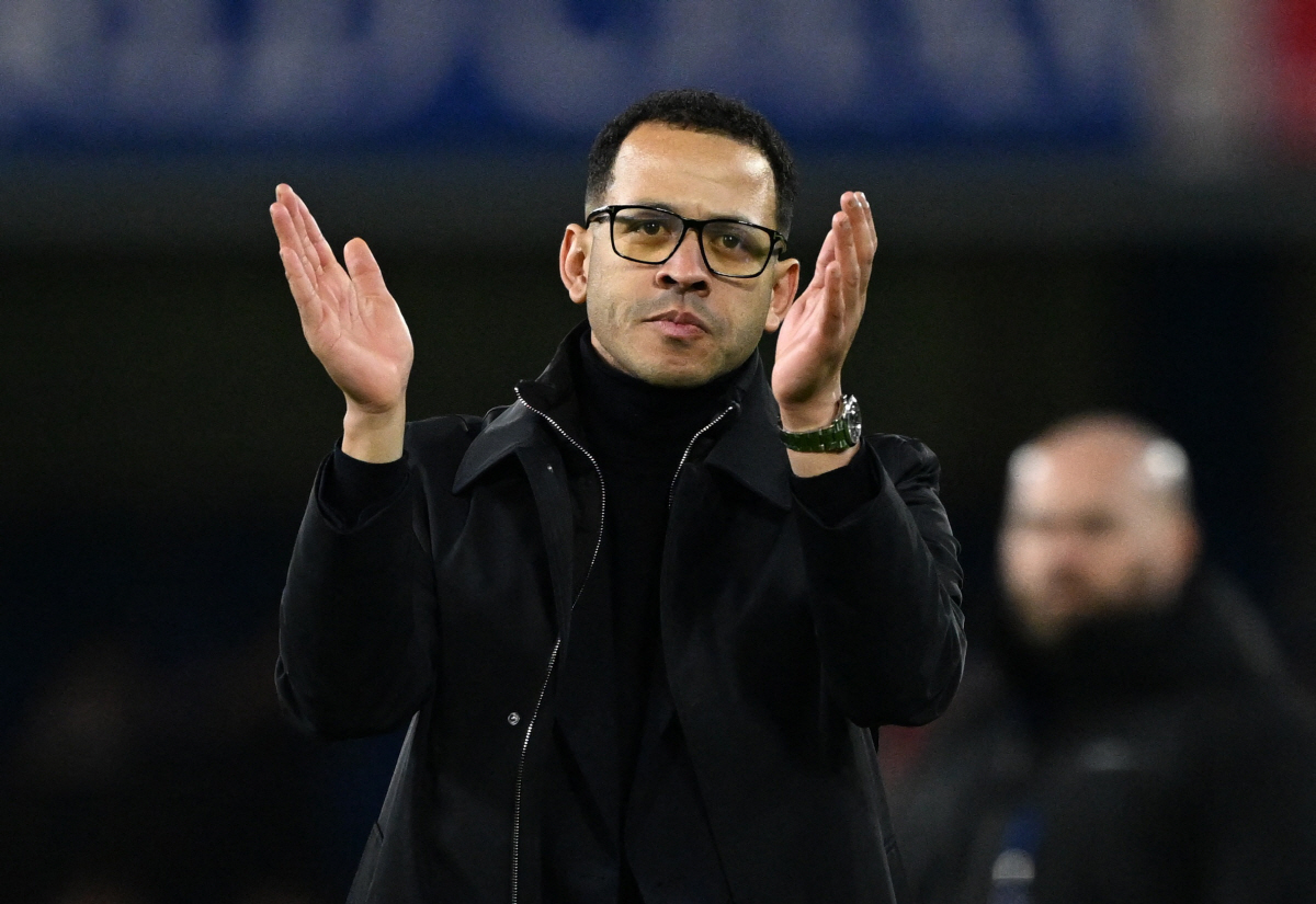 '첼시가 8000만유로를 던지면 판이 흔들릴 것이다' EPL 첼시행 이적…