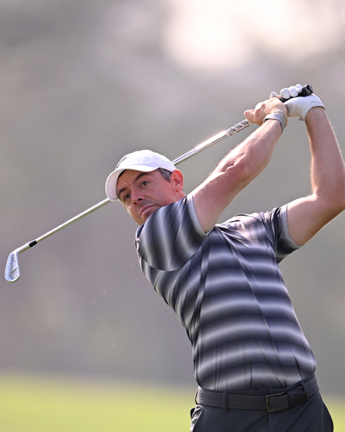 '머슬백→캐비티백' 로리 맥길로이는 왜 아이언에 변화를 줬을까...P·7CB 선택의 의미