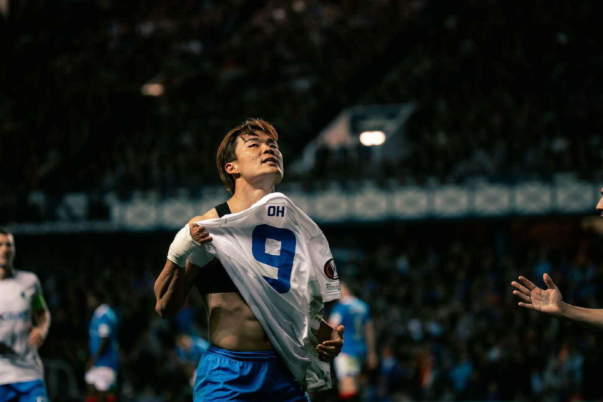 [속보]미쳤다! '한국 축구 초대형 경사' 차기 국대 9번 오현규, 韓 …